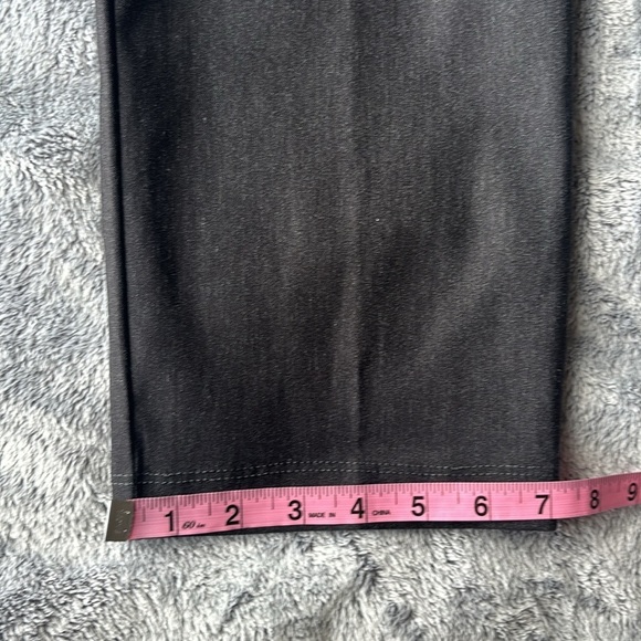 Piccadilly Pull-On Straight Leg Pants in Heather Charcoal Size 8 EUC - Picture 10 of 10